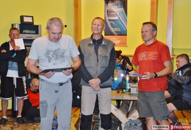 II Międzynarodowe Mistrzostwa Polski Lekarzy Weterynarii w Pieszym Maratonie Górskim 58 km - 6.08.2016 Prudnik - Pradziad